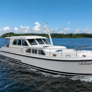 2017 Linssen Grand Sturdy 470 Sedan Wheelhouse