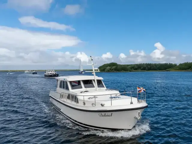 Linssen Grand Sturdy 470 Sedan Wheelhouse