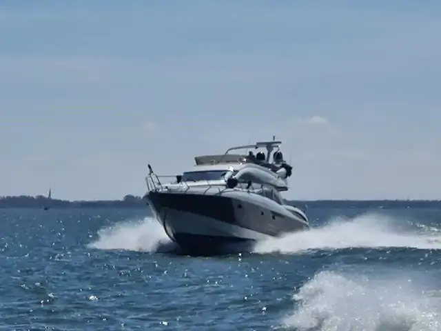 Sunseeker Manhattan 56