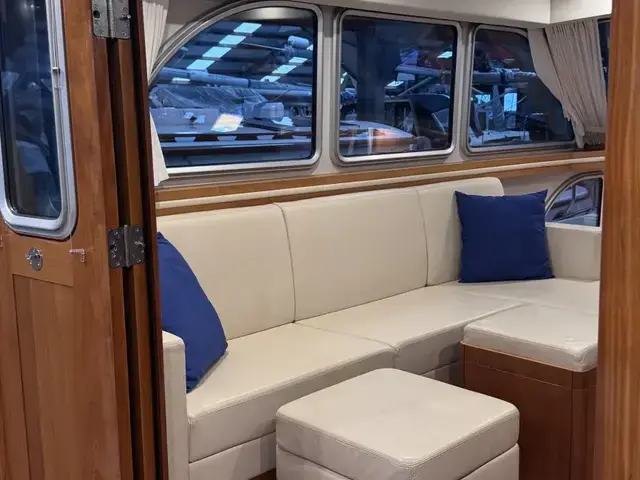 Linssen Grand Sturdy 470 Sedan Wheelhouse