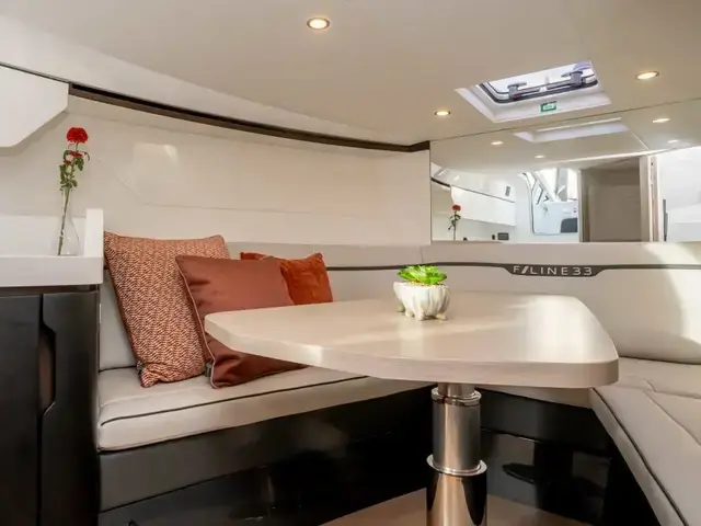 Fairline F Line 33