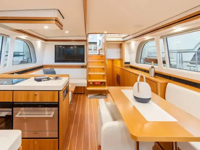 Linssen GRAND STURDY 500 AC VARIOTOP