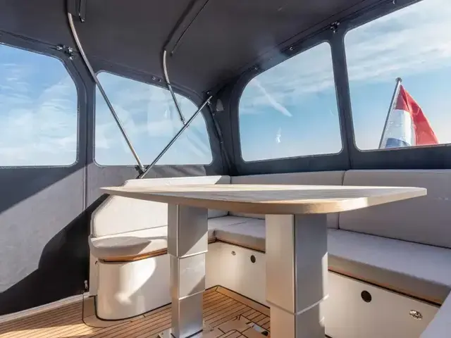 Linssen GRAND STURDY 500 AC VARIOTOP