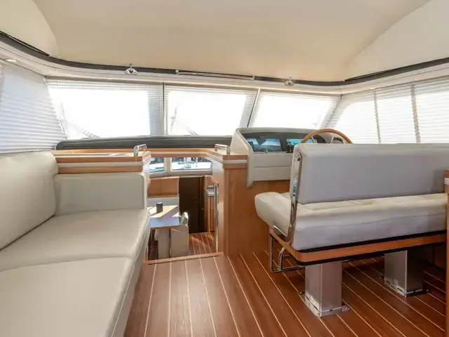 Linssen GRAND STURDY 500 AC VARIOTOP