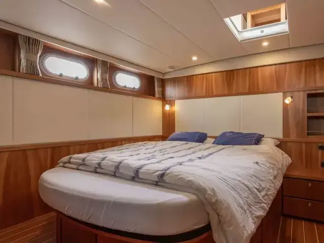 Linssen Grand Sturdy 40.0 AC