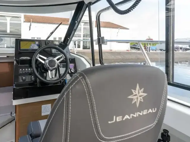 Jeanneau MERRY FISHER 795 SERIE 2