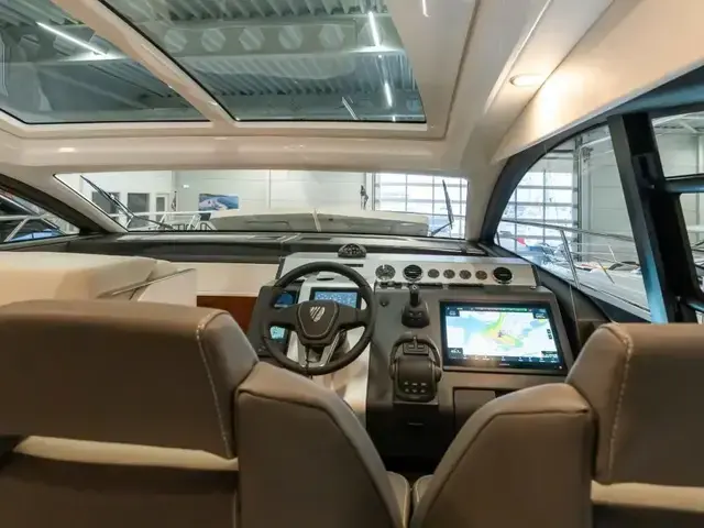 Fairline Targa 45 GT - MODEL 2025