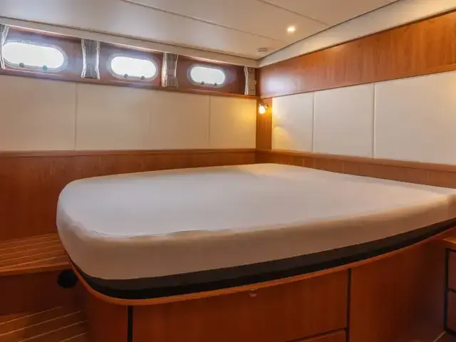 Linssen Grand Sturdy 40.0 AC