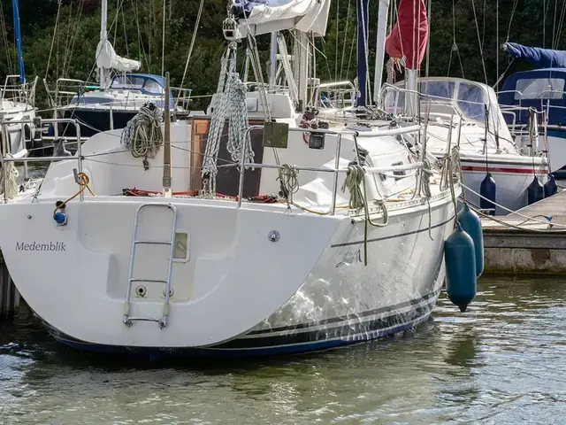 Hanse 341