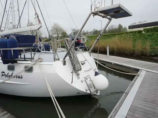 Van De Stadt 44 Center Cockpit