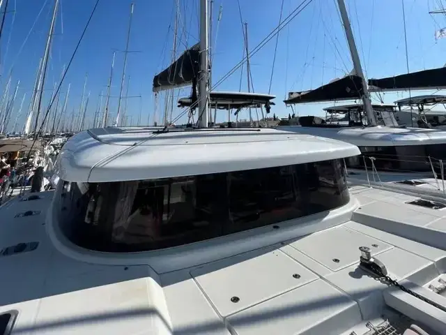 Lagoon 42