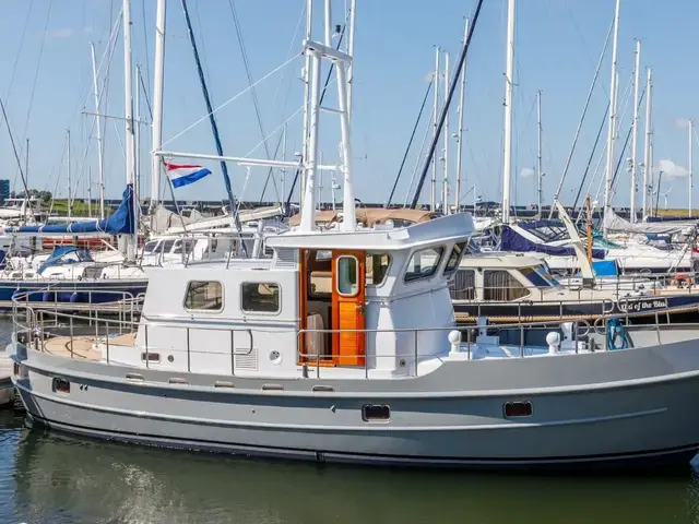 Pilothouse Trawler 44 Long Range