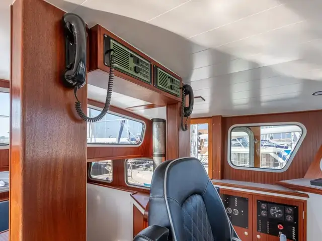 Pilothouse Trawler 44 Long Range