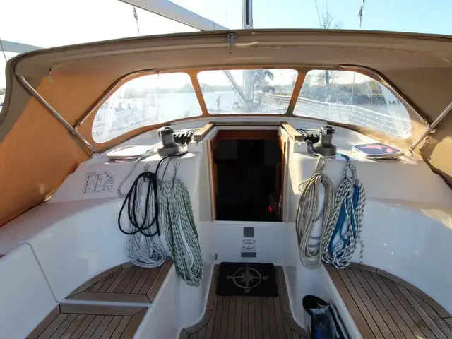 Hanse 320