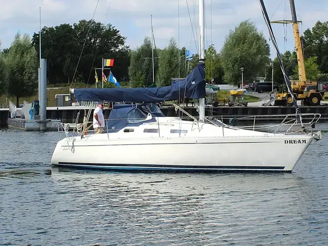 Hanse 301 for sale in Belgium for €31,500 ($32,727)