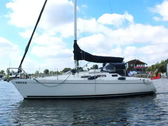 Hanse 301