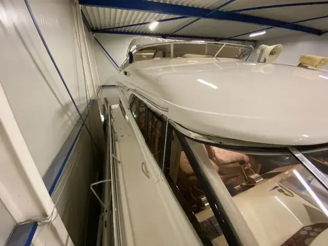 Princess Yachts 60