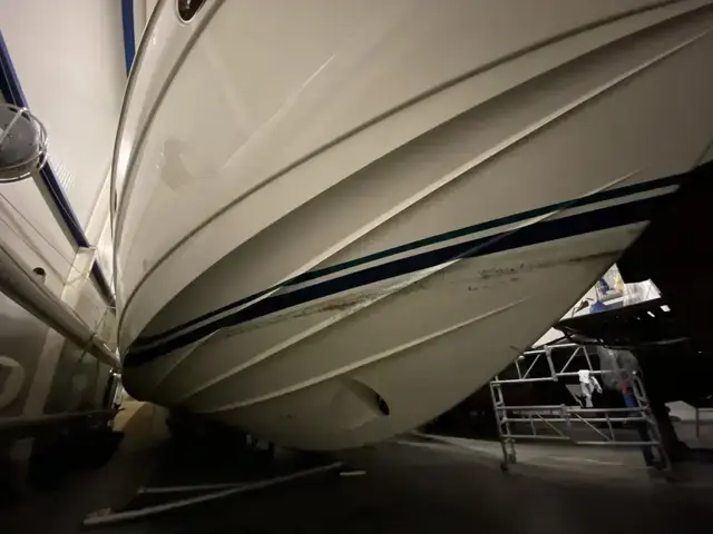 Princess Yachts 60