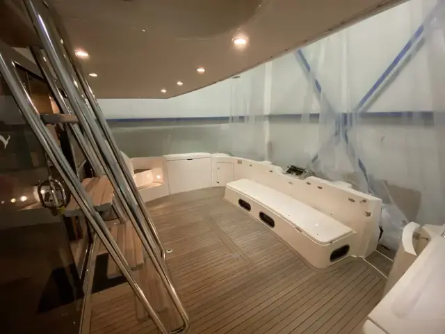 Princess Yachts 60