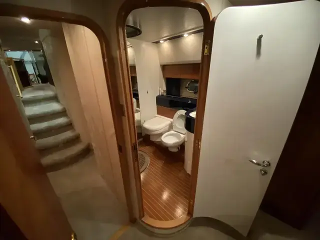 Princess Yachts 60