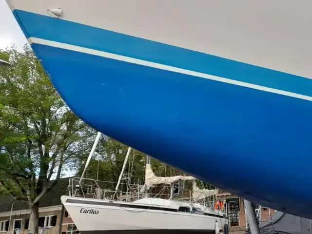 Sweden Yachts 340