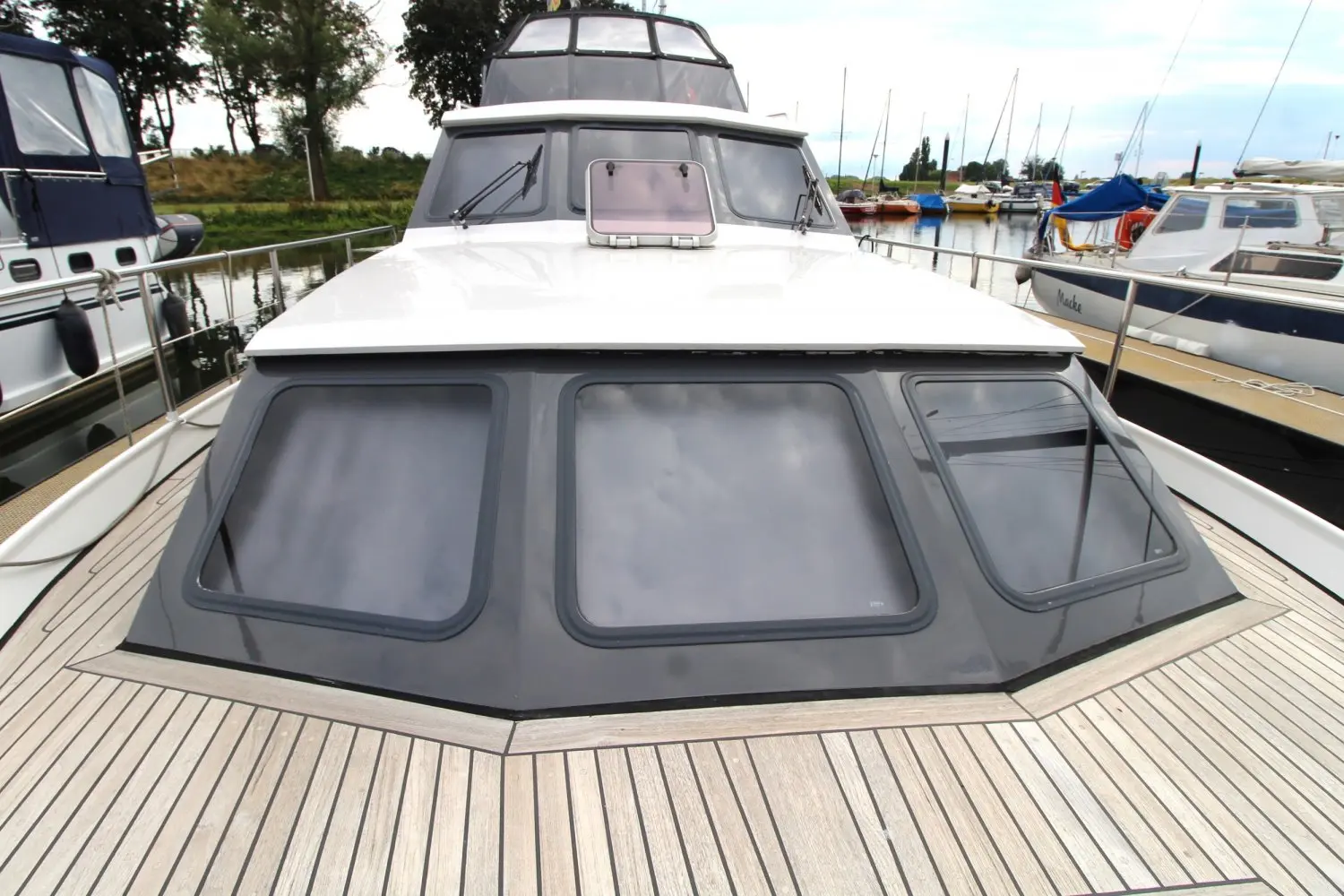 1991 Boatyard 372 sx