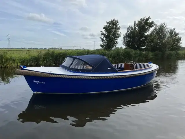 Sloep Van Seinen Marine 800