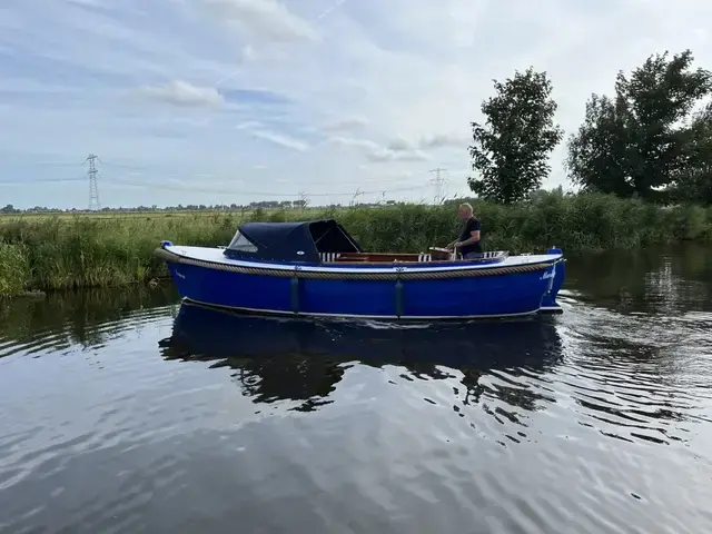 Sloep Van Seinen Marine 800