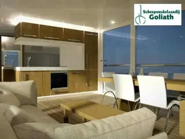 Houseboat The Yacht House 40