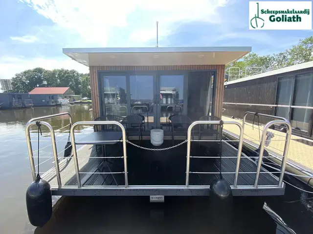 Nordic Season NS 40 Eco 36m2 Houseboat