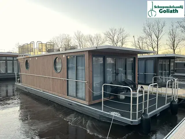 Nordic Season NS 40 Eco 36m2 Houseboat