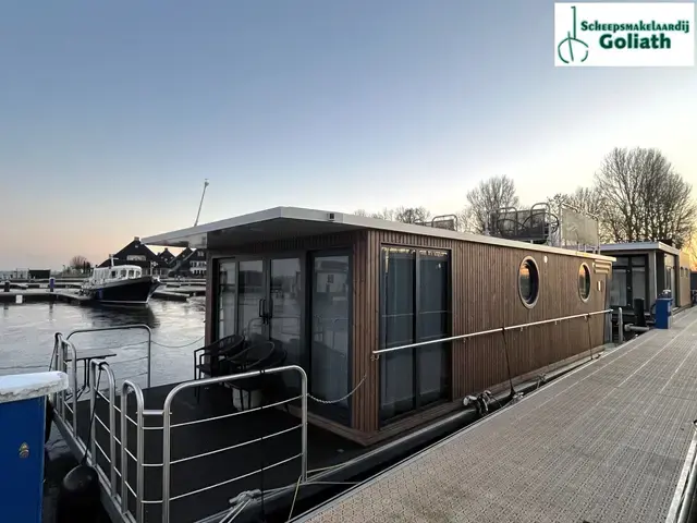 Nordic Season NS 40 Eco 36m2 Houseboat