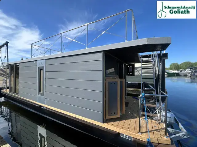 Campi 360 Houseboat