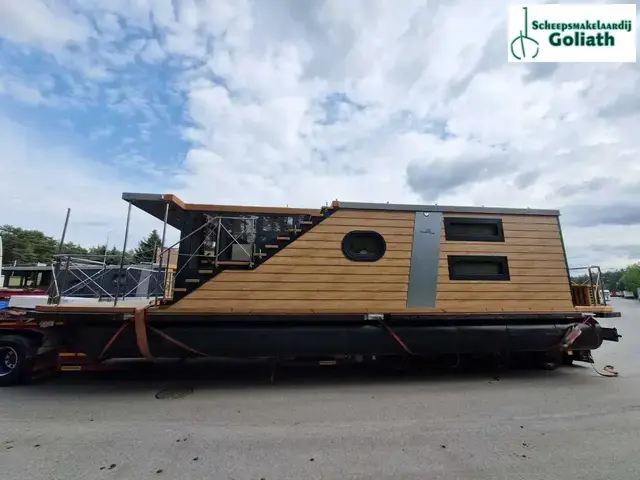 Campi 460 Complete Houseboat