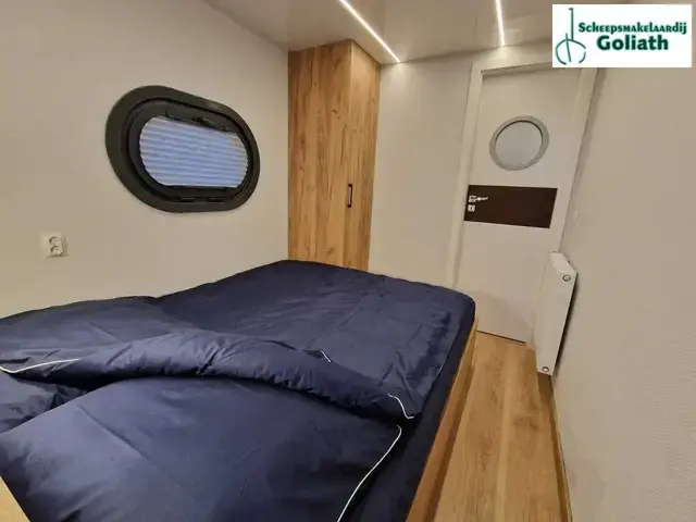 Campi 460 Complete Houseboat