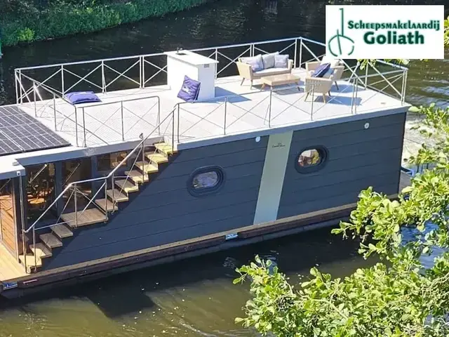 Campi 460 Houseboat