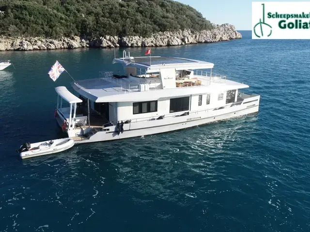 Maison Marine 66 Houseboat- Catamaran