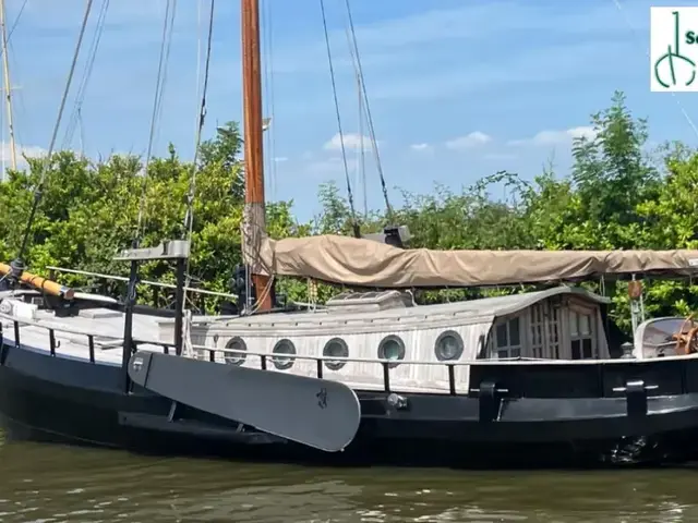 Botter/ Vollendammer Kwak Varend Woonschip