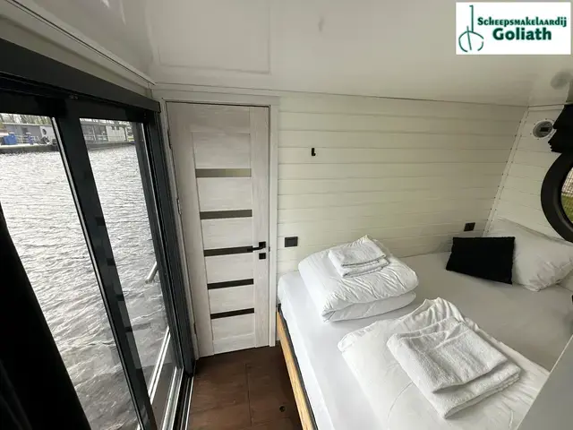 Nordic Season NS 36 Eco 23m2 Houseboat