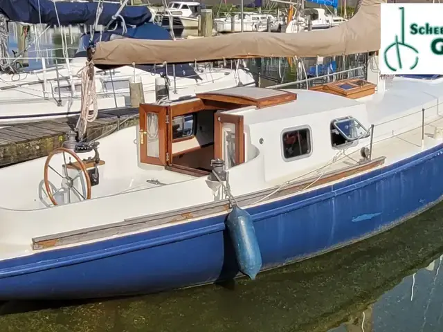 One Off Classic Sailing Yacht Amazone