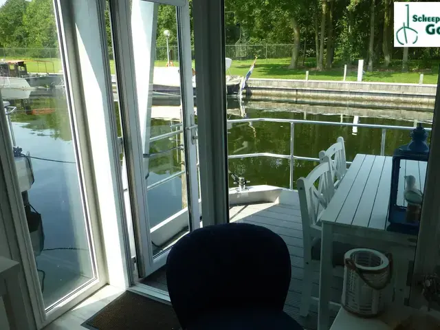 Havenlodge 2.0 Houseboat