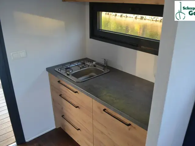 Campi 280 Houseboat