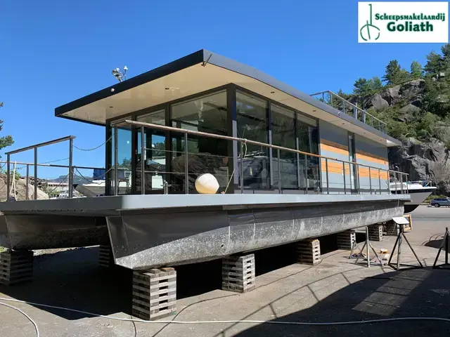 Waterbus Optima Houseboat