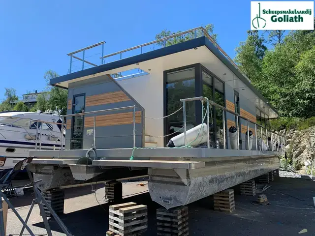 Waterbus Optima Houseboat