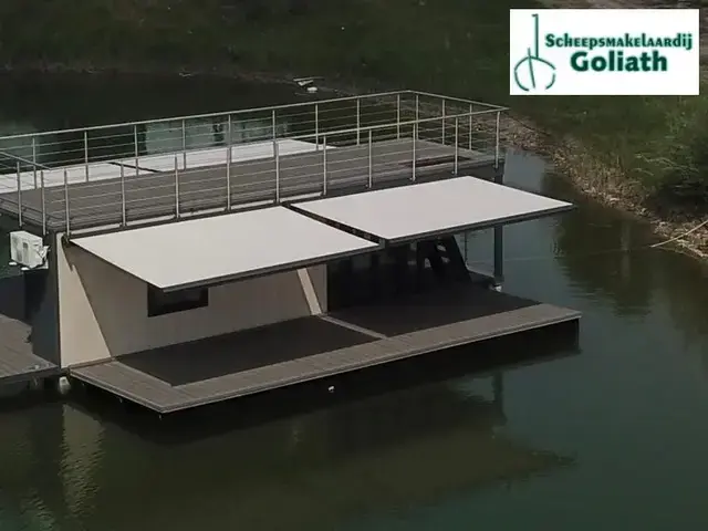 Shogun Mobile Houseboat