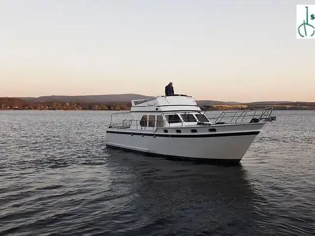 Valk Challanger 42 Flybridge