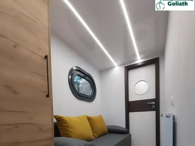 Campi 400 Houseboat