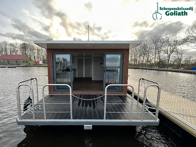 Nordic Season NS 40 Eco 36m2 Houseboat