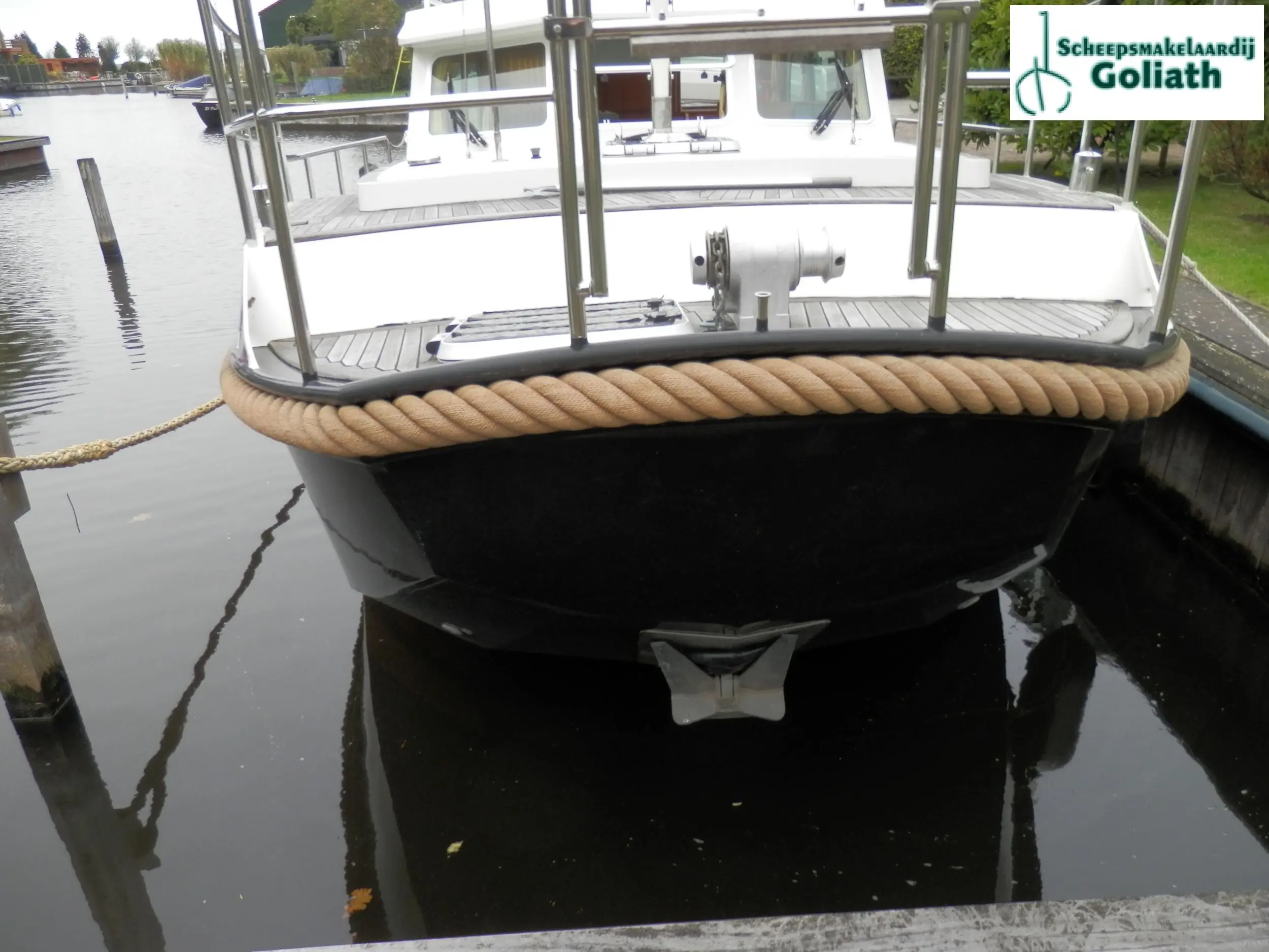 2002 Bimini 380 dutch sturdy ac twin