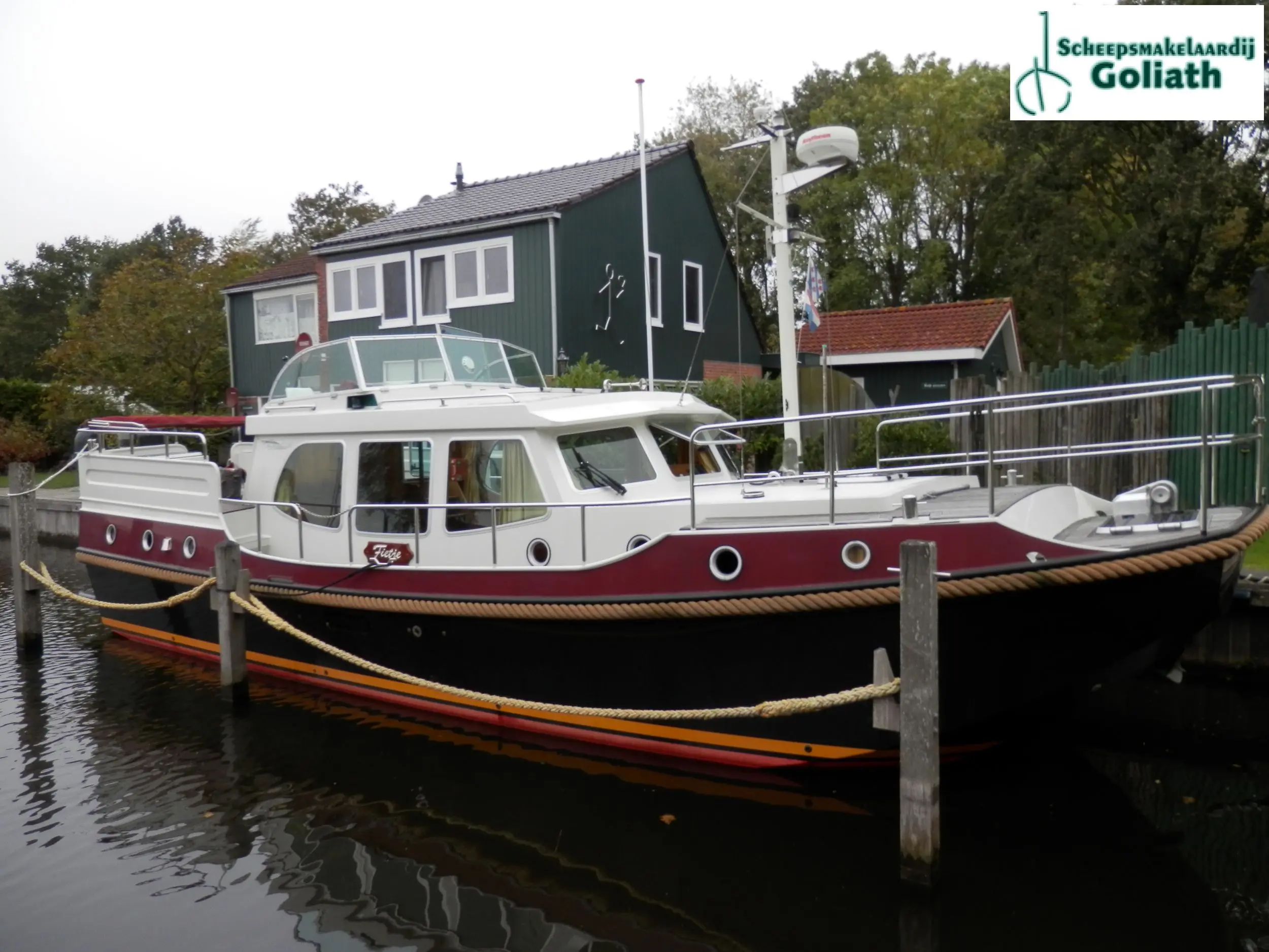 2002 Bimini 380 dutch sturdy ac twin